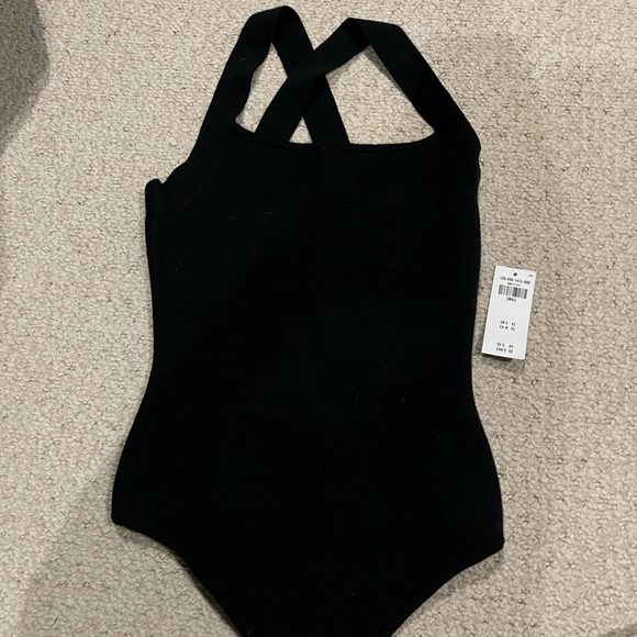 Abercrombie cross back bodysuit - Picture 5 of 6